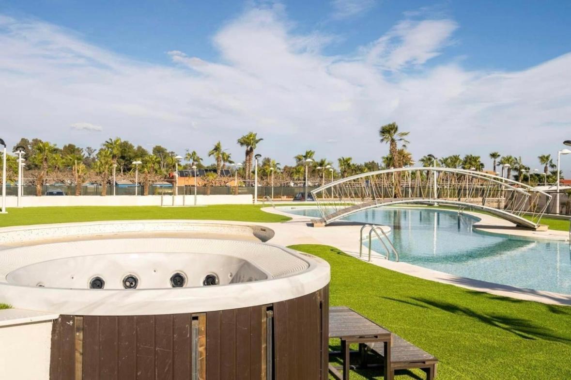 Apto Ciudad Jardin Vista Mar Planta 5 أوروبيسا ذيل مار المظهر الخارجي الصورة